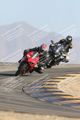 media/Jan-09-2025-Racers Edge (Thu) [[9e316ffd38]]/3-B Group/Session 4 (Turn 12 The Slide)/